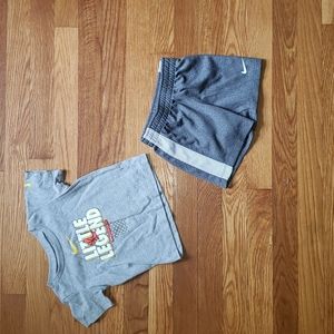 Nike short set Boy Nike Tee & Dri-FIT Shorts Set Gray